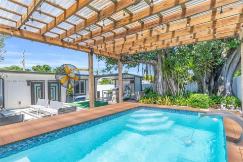 Купить виллу или дом в Майами, Флорида 3 спальни, 79.71м2, № 1957732 - фото 7