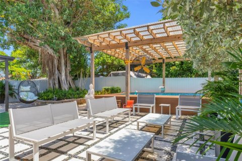 Купить виллу или дом в Майами, Флорида 3 спальни, 79.71м2, № 1957732 - фото 9