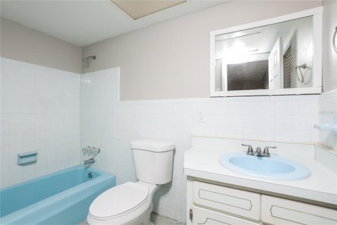Casa en alquiler en Deltona, Florida, 3 dormitorios, 121.79 m2 № 1913906 - foto 9