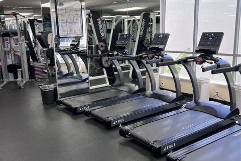 Купить кондоминиум в Авентура, Флорида 2 спальни, 109.72м2, № 1895893 - фото 17