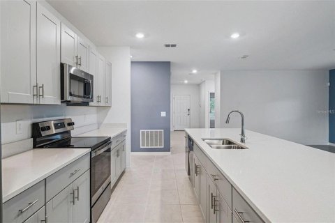 Villa ou maison à louer à Haines City, Floride: 3 chambres, 215.72 m2 № 2416741 - photo 7