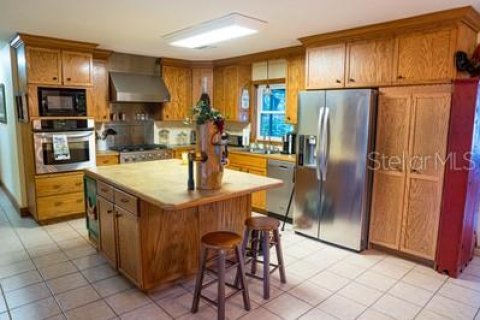 House in Leesburg, Florida 3 bedrooms, 135.27 sq.m. № 1538953 - photo 5