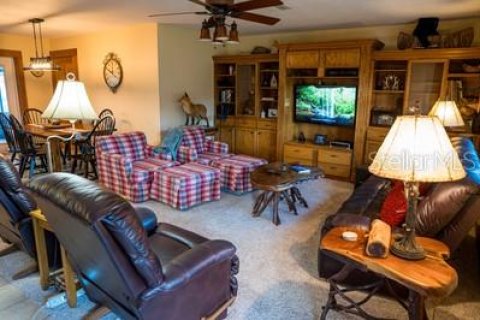 House in Leesburg, Florida 3 bedrooms, 135.27 sq.m. № 1538953 - photo 3