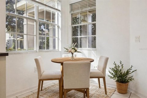 Touwnhouse à vendre à Windermere, Floride: 2 chambres, 128.21 m2 № 2427544 - photo 15