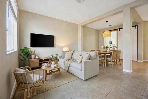 Touwnhouse à vendre à Windermere, Floride: 2 chambres, 128.21 m2 № 2427544 - photo 7