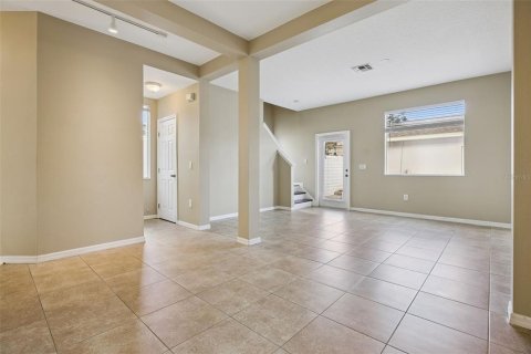 Touwnhouse à vendre à Windermere, Floride: 2 chambres, 128.21 m2 № 2427544 - photo 8