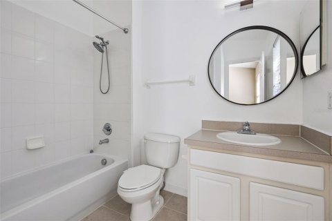 Touwnhouse à vendre à Windermere, Floride: 2 chambres, 128.21 m2 № 2427544 - photo 27