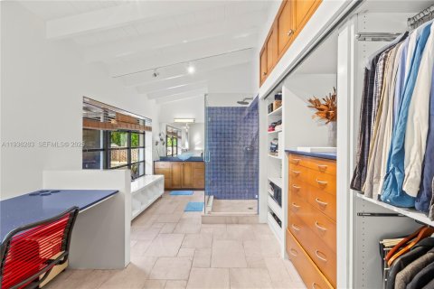 House in Fort Lauderdale, Florida 3 bedrooms, 138.42 sq.m. № 1994414 - photo 30