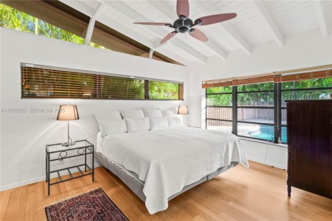 House in Fort Lauderdale, Florida 3 bedrooms, 138.42 sq.m. № 1994414 - photo 27