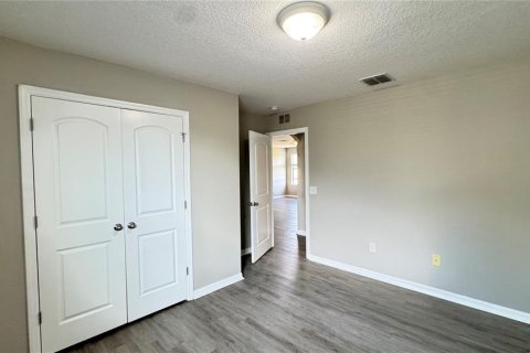 Villa ou maison à louer à Lakeland, Floride: 5 chambres, 243.87 m2 № 2416363 - photo 18
