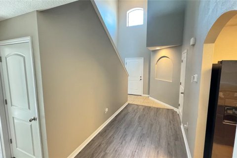 Villa ou maison à louer à Lakeland, Floride: 5 chambres, 243.87 m2 № 2416363 - photo 8