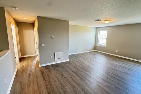 Villa ou maison à louer à Lakeland, Floride: 5 chambres, 243.87 m2 № 2416363 - photo 17