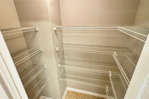 Villa ou maison à louer à Lakeland, Floride: 5 chambres, 243.87 m2 № 2416363 - photo 19