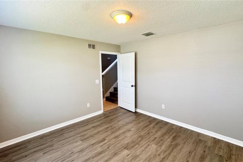 Villa ou maison à louer à Lakeland, Floride: 5 chambres, 243.87 m2 № 2416363 - photo 11