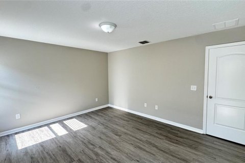 Villa ou maison à louer à Lakeland, Floride: 5 chambres, 243.87 m2 № 2416363 - photo 25