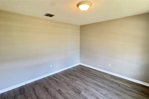 Villa ou maison à louer à Lakeland, Floride: 5 chambres, 243.87 m2 № 2416363 - photo 22