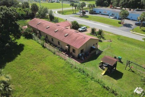 Apartment in Okeechobee, Florida 3 bedrooms, 139.35 sq.m. № 2111726 - photo 9