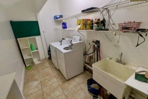 Apartment in Okeechobee, Florida 3 bedrooms, 139.35 sq.m. № 2111726 - photo 8
