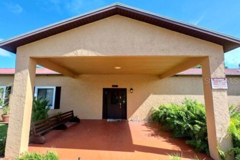 Apartment in Okeechobee, Florida 3 bedrooms, 139.35 sq.m. № 2111726 - photo 5