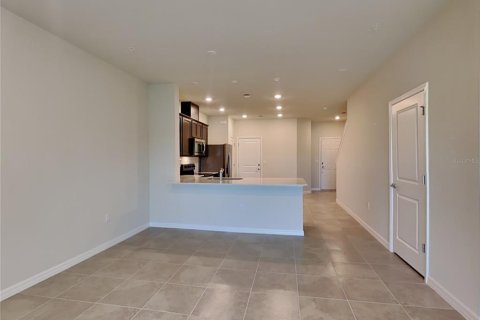 Touwnhouse à louer à Sanford, Floride: 3 chambres, 157.84 m2 № 2396558 - photo 5