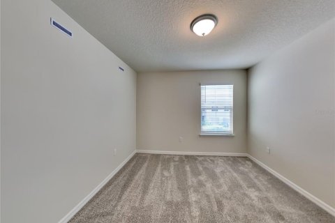 Touwnhouse à louer à Sanford, Floride: 3 chambres, 157.84 m2 № 2396558 - photo 11