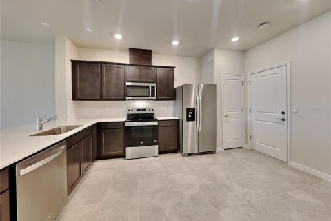 Touwnhouse à louer à Sanford, Floride: 3 chambres, 157.84 m2 № 2396558 - photo 4