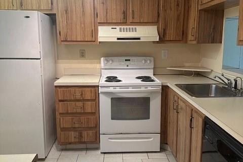 Copropriété à vendre à Tamarac, Floride: 2 chambres, 95.04 m2 № 2084579 - photo 6