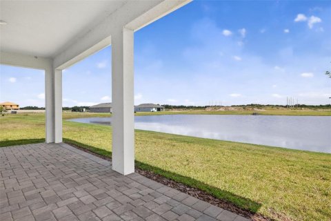 House in Parrish, Florida 3 bedrooms, 205.22 sq.m. № 2231182 - photo 26