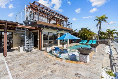 Villa ou maison à vendre à Indian Rocks Beach, Floride: 3 chambres, 227.05 m2 № 2155890 - photo 29