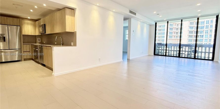 Condo à Coral Gables, Floride, 1 chambre  № 1891839