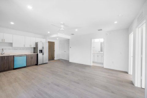 Снять в аренду квартиру в Помпано-Бич, Флорида 2 спальни, № 1974211 - фото 7