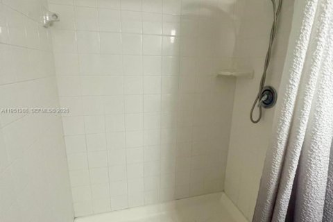 Снять в аренду кондоминиум в Орландо, Флорида 2 спальни, № 2006038 - фото 10