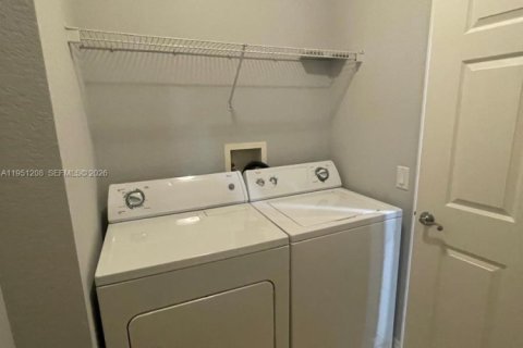 Снять в аренду кондоминиум в Орландо, Флорида 2 спальни, № 2006038 - фото 13