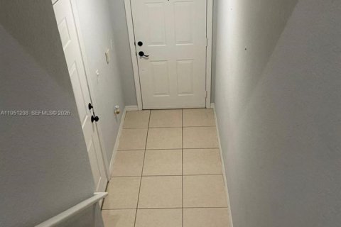 Снять в аренду кондоминиум в Орландо, Флорида 2 спальни, № 2006038 - фото 3