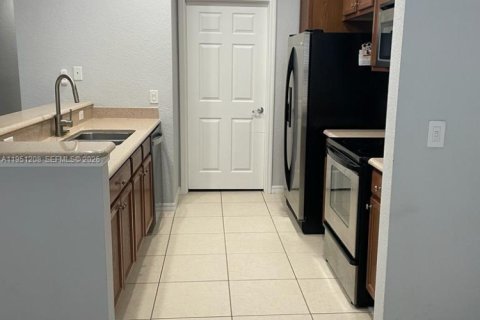 Снять в аренду кондоминиум в Орландо, Флорида 2 спальни, № 2006038 - фото 7