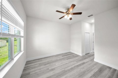 House in Port Charlotte, Florida 4 bedrooms, 157.47 sq.m. № 2105006 - photo 21
