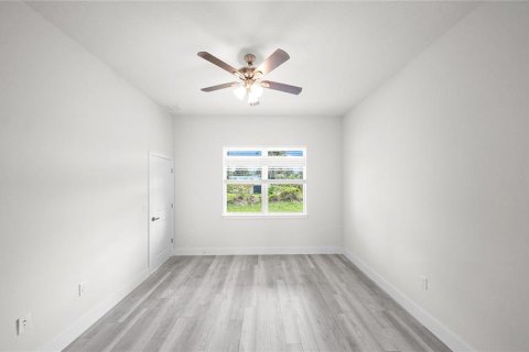 House in Port Charlotte, Florida 4 bedrooms, 157.47 sq.m. № 2105006 - photo 23