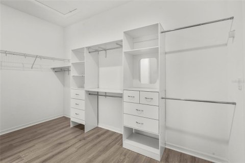 Купить виллу или дом в Сарасота, Флорида 9 комнат, 222.59м2, № 1898796 - фото 29