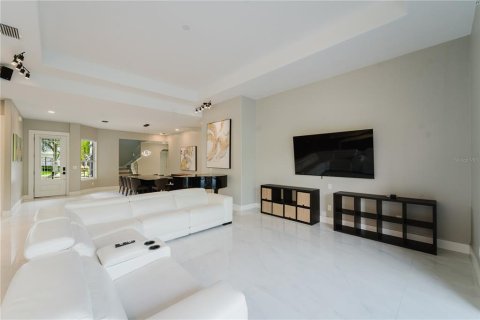Casa en venta en Windermere, Florida, 4 dormitorios, 258.92 m2 № 2145120 - foto 8