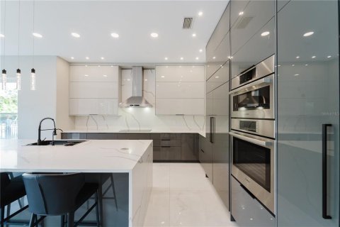 Casa en venta en Windermere, Florida, 4 dormitorios, 258.92 m2 № 2145120 - foto 17