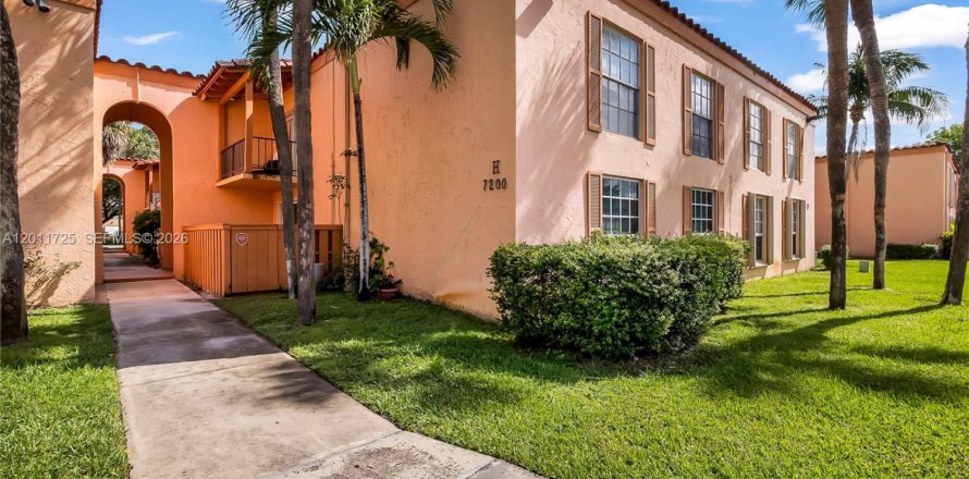 Condo à Miami Lakes, Floride, 1 chambre  № 2074751