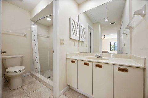 Villa ou maison à louer à Sarasota, Floride: 2 chambres, 100.33 m2 № 2109642 - photo 21