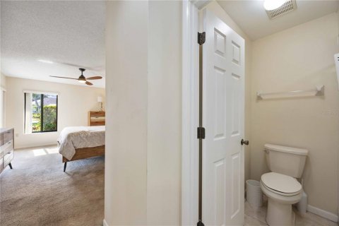 Villa ou maison à louer à Sarasota, Floride: 2 chambres, 100.33 m2 № 2109642 - photo 28