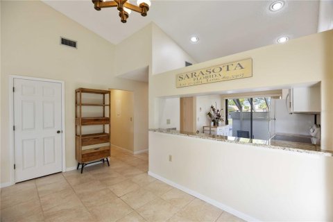 Villa ou maison à louer à Sarasota, Floride: 2 chambres, 100.33 m2 № 2109642 - photo 20
