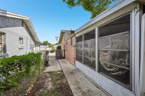 Casa en venta en Port Richey, Florida, 2 dormitorios, 97.64 m2 № 1909093 - foto 25