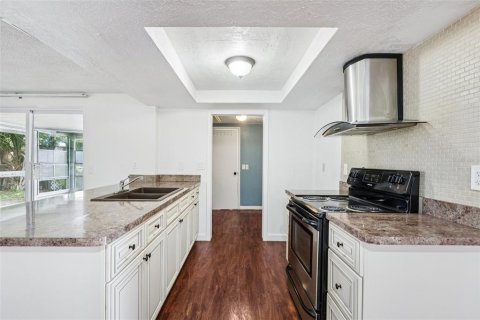 Casa en venta en Port Richey, Florida, 2 dormitorios, 97.64 m2 № 1909093 - foto 9