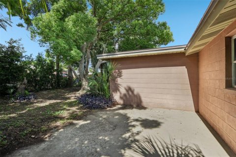 Casa en venta en Port Richey, Florida, 2 dormitorios, 97.64 m2 № 1909093 - foto 28