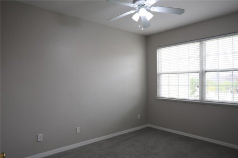 Touwnhouse à vendre à Orlando, Floride: 4 chambres, 211.35 m2 № 1846908 - photo 15