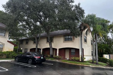Condo à Coral Springs, Floride, 2 chambres № 2087593