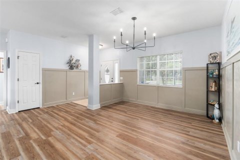 House in Newberry, Florida 4 bedrooms, 170.75 sq.m. № 1843809 - photo 10